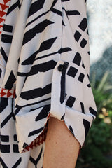 קימונו גינאה מקסי שחור שמנת